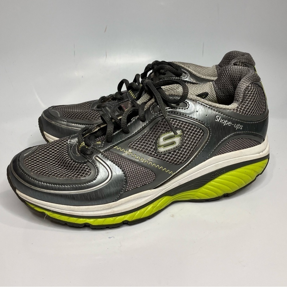 Skechers shape‎ ups sneakers size 9